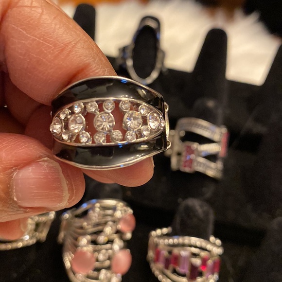 Everything must go sale - Picture 10 of 11